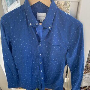 American Eagle Men's Size Small Blue Button Down Shirt